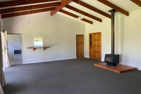 Photo of property in 9 Tobys Way, Waikanae Beach, Waikanae, 5036
