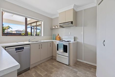 Photo of property in 40a Dickson Road, Papamoa Beach, Papamoa, 3118