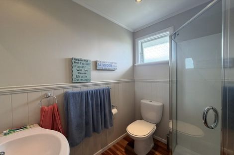 Photo of property in 6 Lenox Grove, Johnsonville, Wellington, 6037