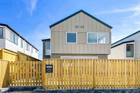 Photo of property in 17 Sunnyheights Road, Orewa, 0931