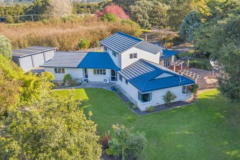 Photo of property in 72 Muhunoa West Road, Ohau, Levin, 5570