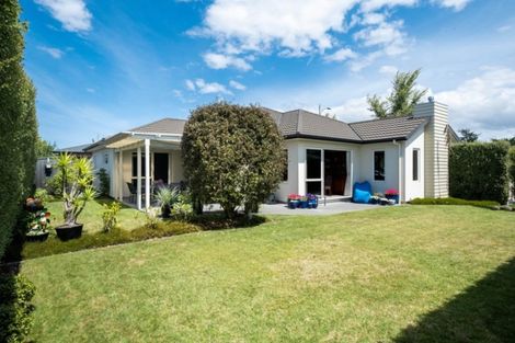 Photo of property in 71 Russell Robertson Drive, Havelock North, 4130