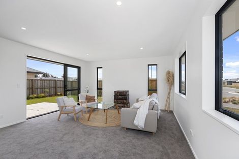 Photo of property in 2 Broadway Parade, Rolleston, 7615