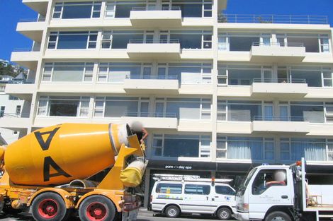 Photo of property in Kensington Apartments, 236 Oriental Parade, Oriental Bay, Wellington, 6011