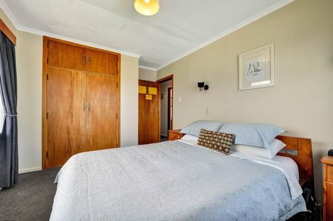 Photo of property in 100 Stanners Street, Eltham, 4322