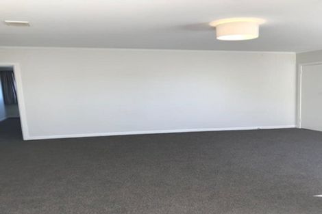 Photo of property in 3 Somerset Avenue, Newtown, Wellington, 6021