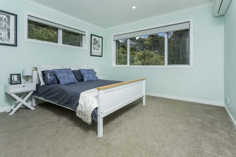 Photo of property in 339a Glenvar Road, Long Bay, Auckland, 0630