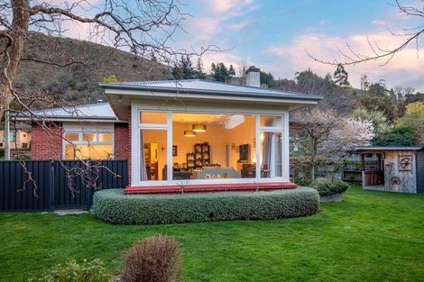 Photo of property in 9 Kelso Street, Roxburgh, 9500