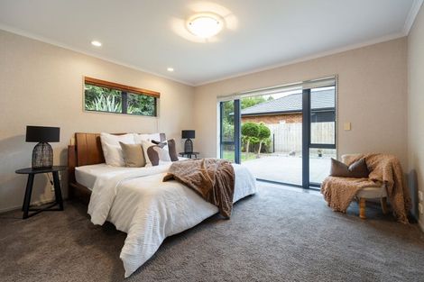 Photo of property in 35 Milbrook Place, Chartwell, Hamilton, 3210