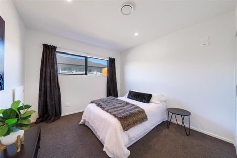 Photo of property in 18 Centre Crescent, Wanaka, 9305