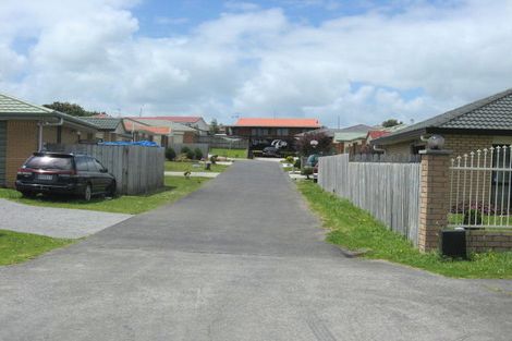 Photo of property in 52 Bellville Drive, Clendon Park, Auckland, 2103