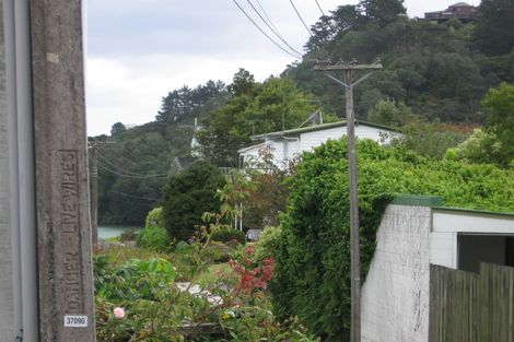 Photo of property in 1/38 Rambler Crescent, Beach Haven, Auckland, 0626