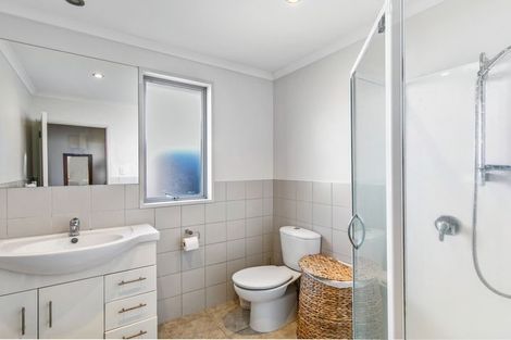 Photo of property in 16a Fordyce Avenue, Sunnyhills, Auckland, 2010