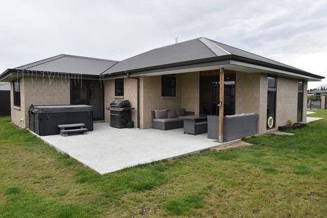 Photo of property in 9 Unwin Place, Twizel, 7901