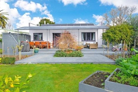 Photo of property in 1012 Heretaunga Street East, Parkvale, Hastings, 4122