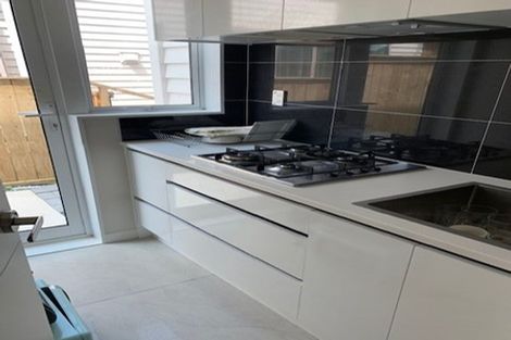 Photo of property in 30 Lisnoble Road, Flat Bush, Auckland, 2019