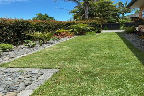 Photo of property in 2 Wakatere Place, Thames, 3500