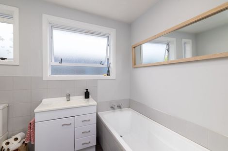 Photo of property in 4 Jarrow Place, Halswell, Christchurch, 8025