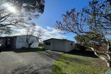 Photo of property in 110 Roberts Road, Te Atatu South, Auckland, 0610
