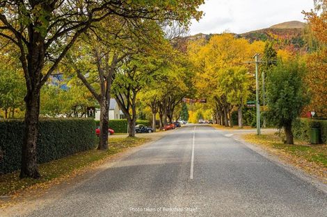 Photo of property in 15 Caernarvon Street, Arrowtown, 9302