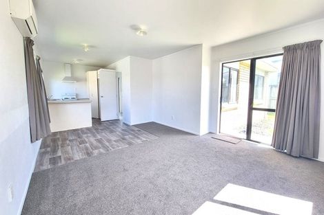 Photo of property in 8a Charles Street, Bellevue, Tauranga, 3110