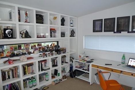 Photo of property in 15 Cavalry Close, Crofton Downs, Wellington, 6035