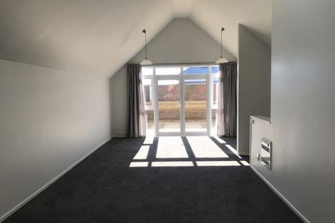 Photo of property in Pirie Street Townhouses, 22/35 Pirie Street, Mount Victoria, Wellington, 6011