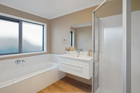 Photo of property in 34 Puhara Avenue, Parklands, Christchurch, 8083