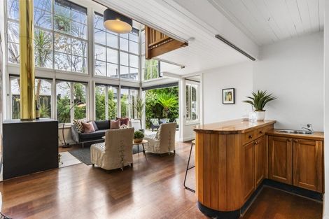 Photo of property in 52 St Vincent Avenue, Remuera, Auckland, 1050