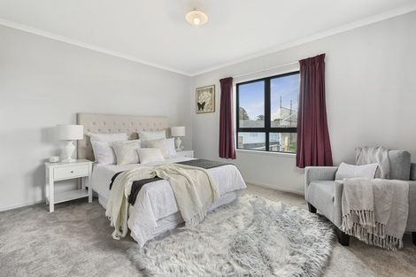 Photo of property in 51 Ipukarea Street, Weymouth, Auckland, 2103