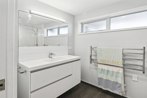 Photo of property in 161 Karewa Parade, Papamoa Beach, Papamoa, 3118