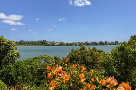 Photo of property in 108 Fourth Avenue, Tauranga, 3110