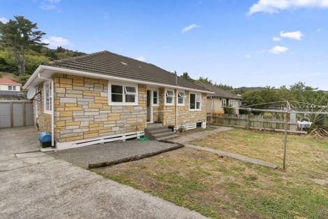 Photo of property in 88 Coast Road, Wainuiomata, Lower Hutt, 5014