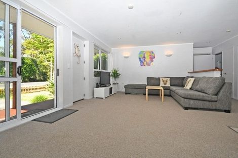 Photo of property in 33g Springs Road, Parakai, 0830