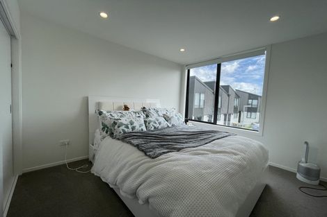 Photo of property in 15/12 Tawa Road, Te Atatu Peninsula, Auckland, 0610