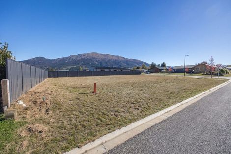 Photo of property in 40 Grandview Road, Lake Hawea, 9382