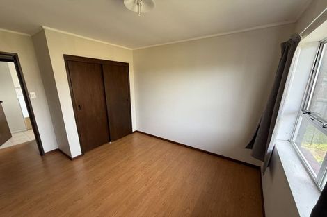 Photo of property in 2/3 Hedge Row, Sunnyhills, Auckland, 2010