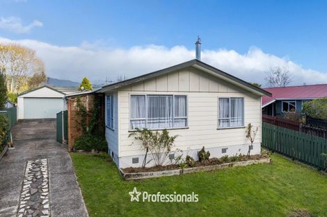 Photo of property in 167 California Drive, Totara Park, Upper Hutt, 5018