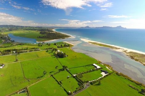 Photo of property in 39 North Cove Lane, Waipu, 0582