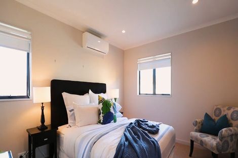 Photo of property in 33 Ganley Terrace, Stonefields, Auckland, 1072