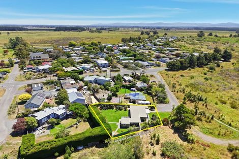 Photo of property in 4 Achilles Parade, The Pines Beach, 7630