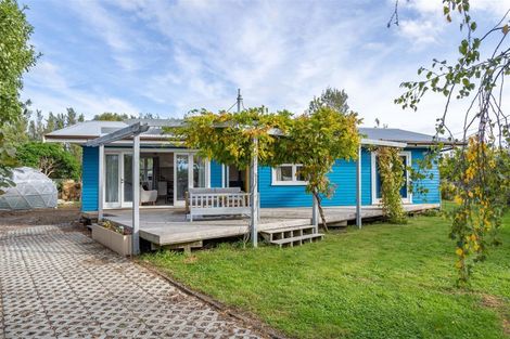 Photo of property in 4 Greenaway Place, Martinborough, 5711