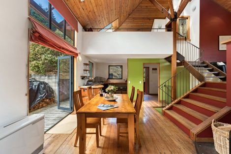 Photo of property in 10 Mckerrow Place, Sunshine Bay, Queenstown, 9300