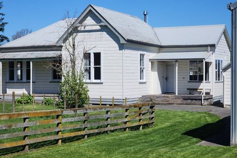Photo of property in 92 Middle Road, Havelock North, 4130