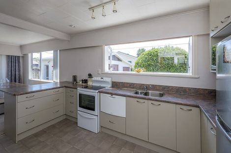 Photo of property in 27 Bell Street, Otaki, 5512