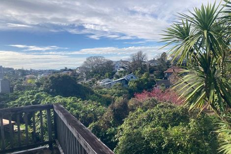Photo of property in 1/35 Belmont Terrace, Milford, Auckland, 0620