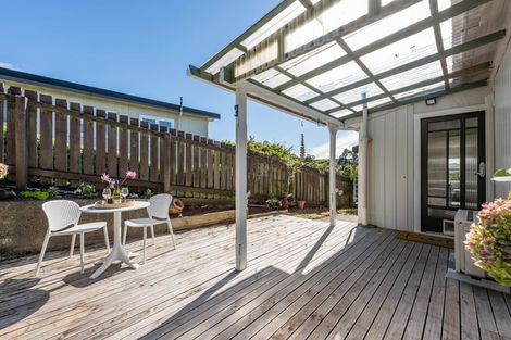 Photo of property in 104 Ironside Road, Johnsonville, Wellington, 6037