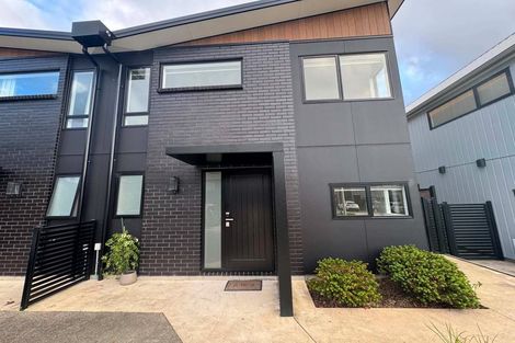 Photo of property in 10 Betty Boyes Street, Wallaceville, Upper Hutt, 5018