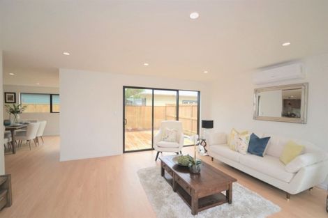 Photo of property in 46b Willerton Avenue, New Lynn, Auckland, 0600