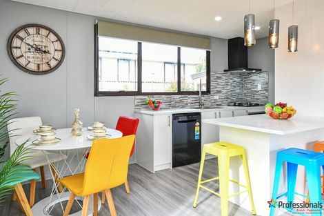 Photo of property in 2/34 Ferndale Road, Mount Wellington, Auckland, 1060